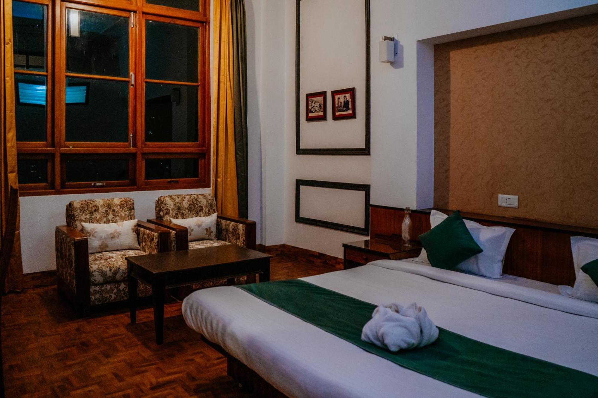Hotel Tashi Palace Gangtok Esterno foto