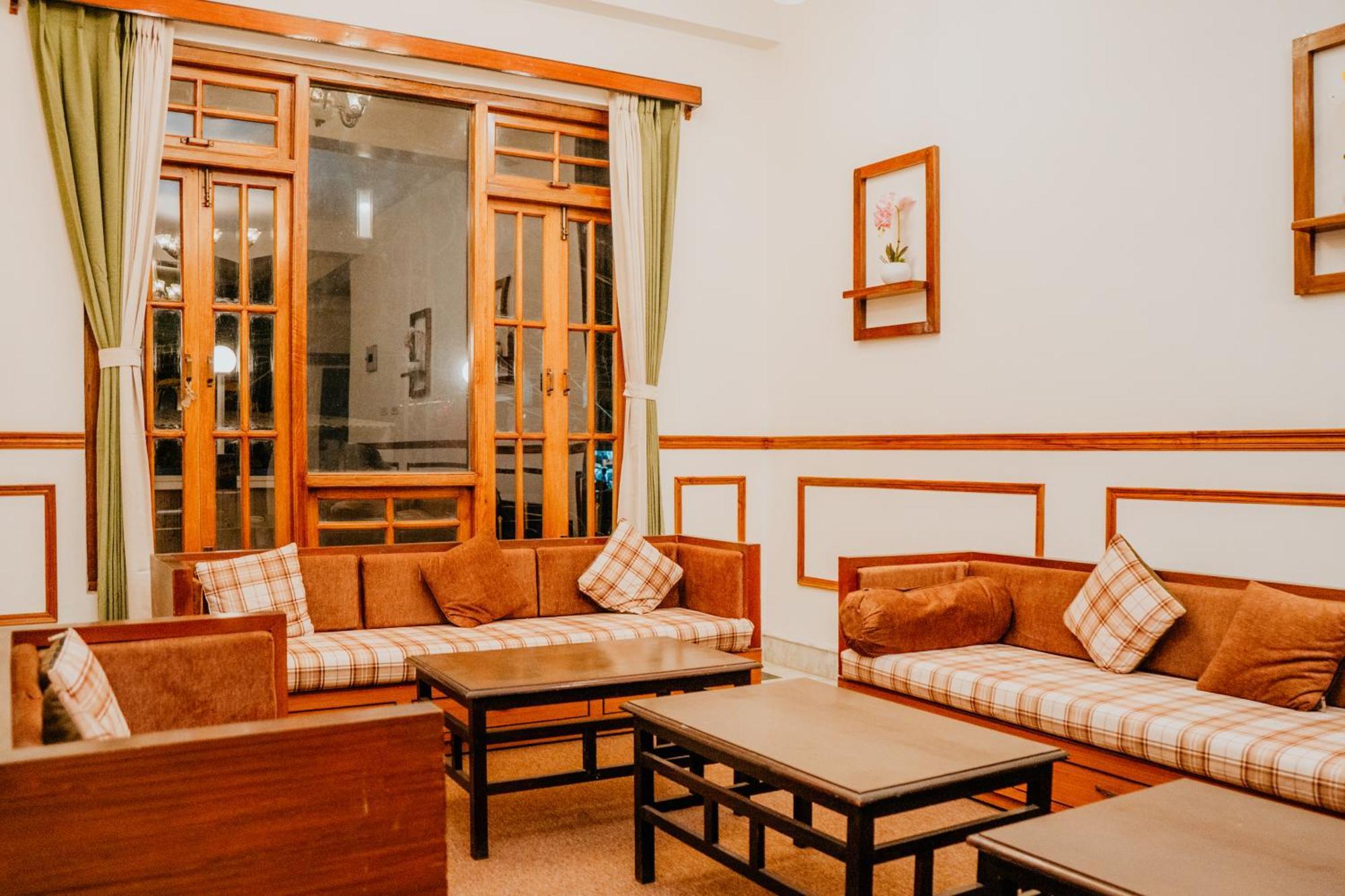 Hotel Tashi Palace Gangtok Esterno foto