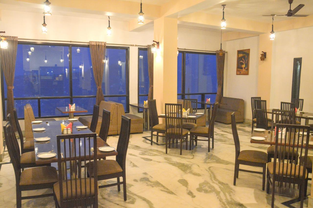Hotel Tashi Palace Gangtok Esterno foto